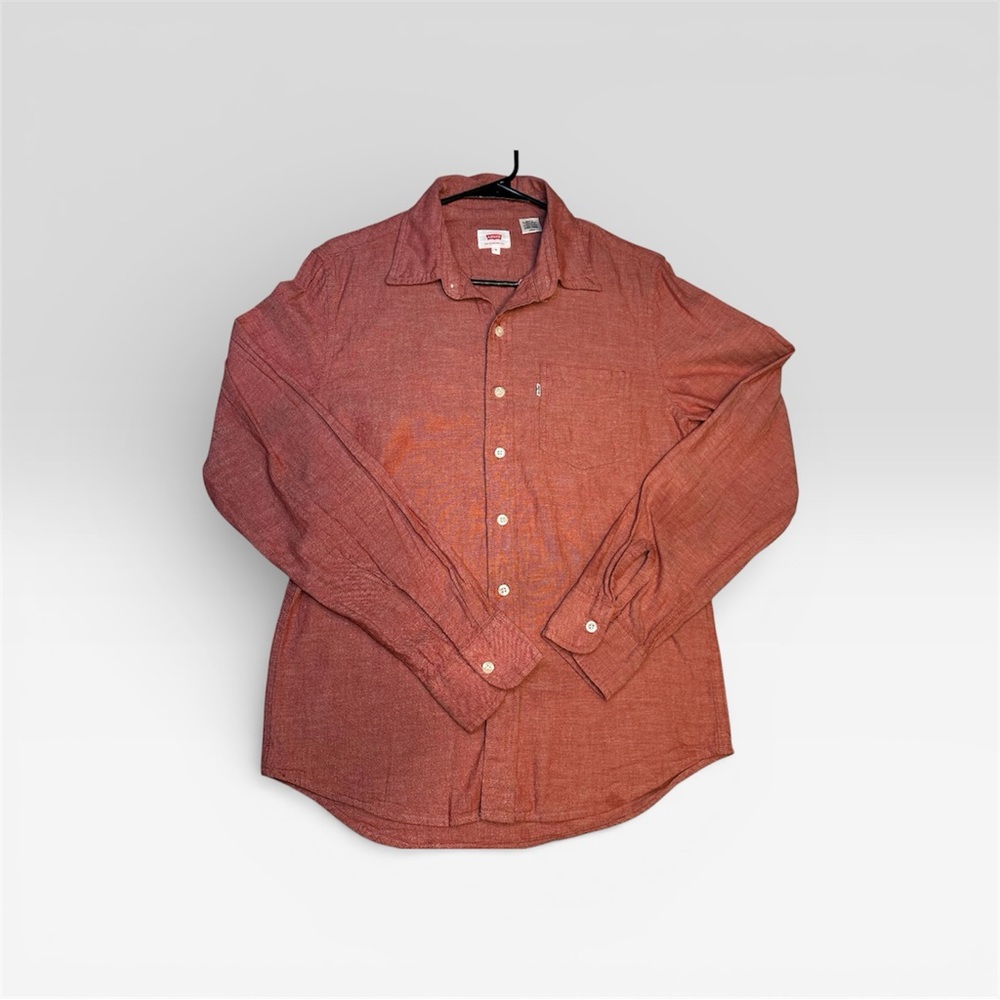 Levi's Men's Button Down Shirt Small Red Chambray Casual Long Sleeve Classic Fit